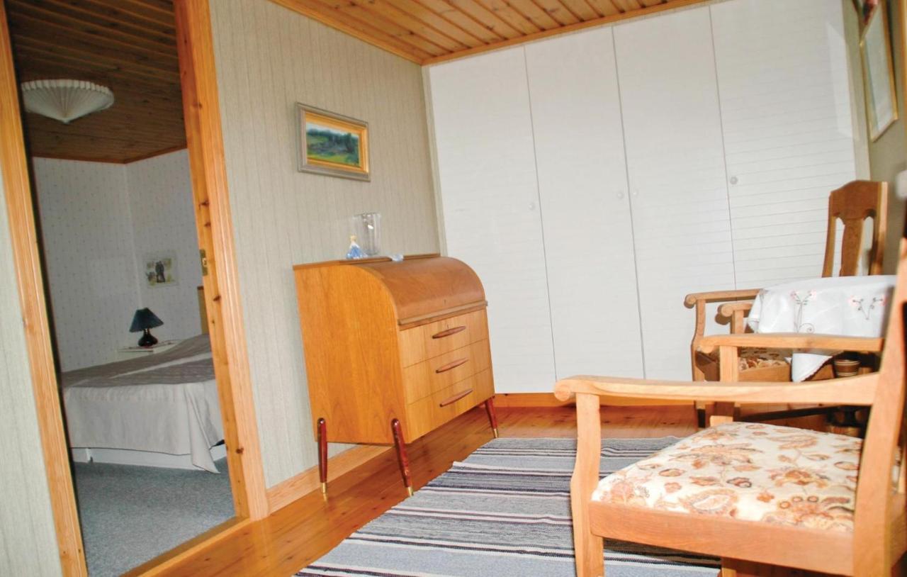 Cozy Home In Uddevalla With Wifi Haljebol Exterior photo